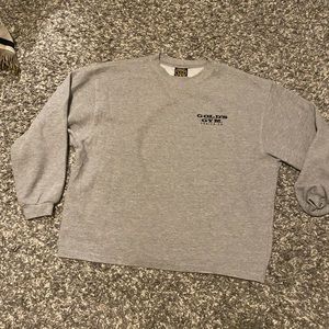Men’s Golds Gym sweatershirt